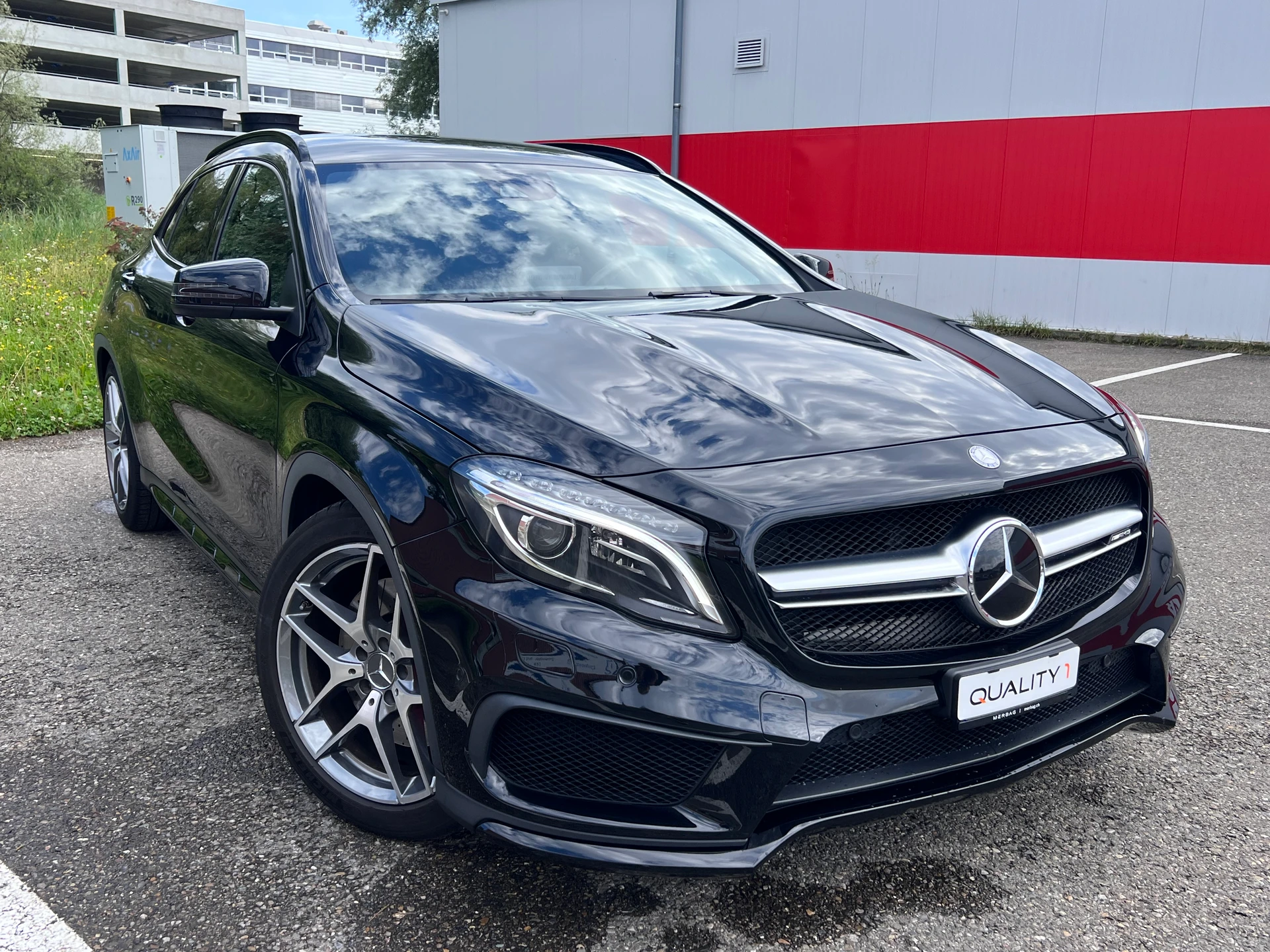 MERCEDES-BENZ GLA 45 AMG